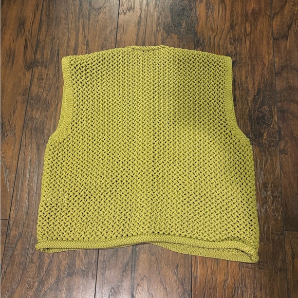 Zara sweater vest - Picture 4 of 4
